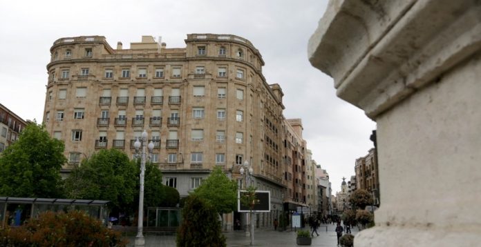 El edificio en la Plaza de Zorrilla