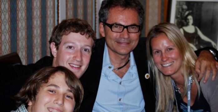 Martin Varsavskty, con el el fundador de Facebook, Mark Zuckerberg