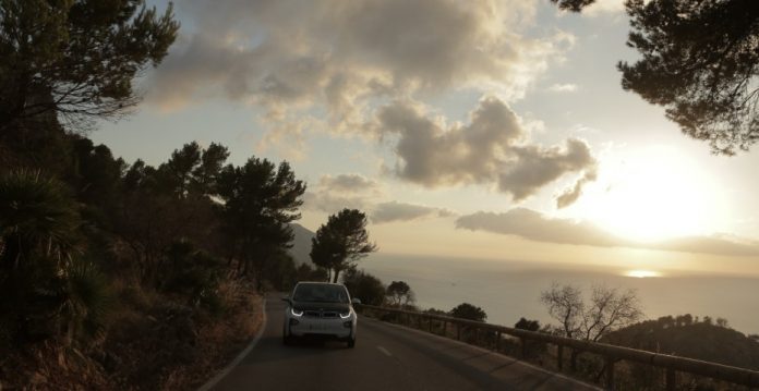 Los vehículos eléctricos, una alternativa de transporte en los destinos turísticos