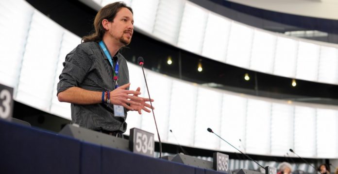 Pablo Iglesias parece haber cogido manía a Facebook