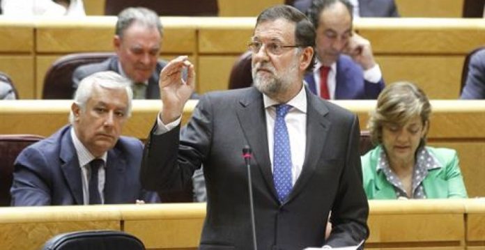 Rajoy durante la sesión del martes en el Senado