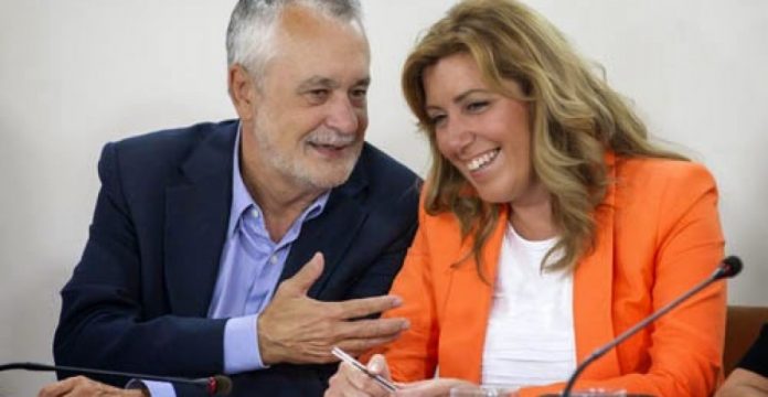 Susana Díaz con el expresidente anndaluz José Antonio Griñán