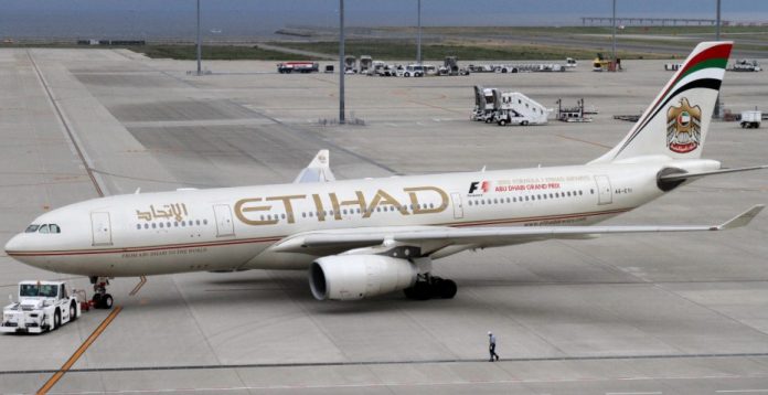 Un avión de la aerolínea de Abu Dhabi Etihad.