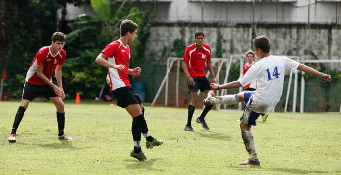 La política y el fútbol 