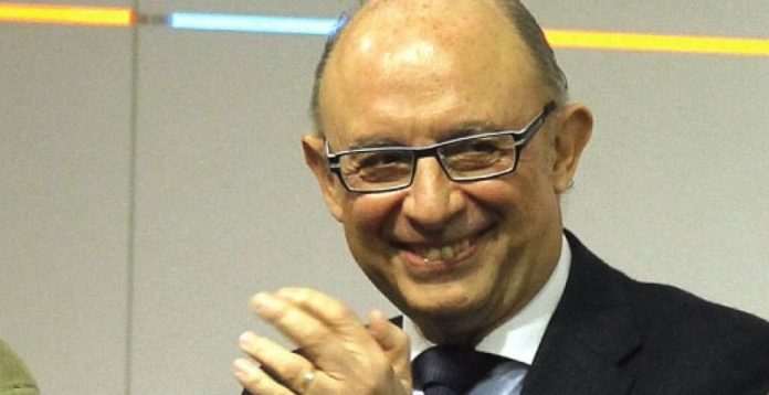 Cristóbal Montoro, ministro de Hacienda y Administraciones Públicas. 