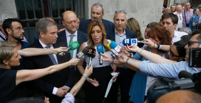 Susana Díaz investida presidenta de la Junta