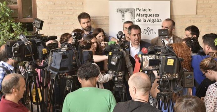 El socialista Juan Espadas desbanca hoy al PP de la alcadía de Sevilla