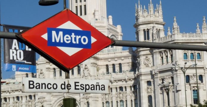 El Banco de España ha especificado que solo se puede cobrar una vez por cada servicio.