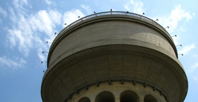 Depósito del Canal de Isabel II, en la ciudad de Madrid