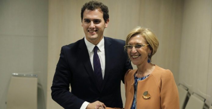 Albert Rivera y Rosa Díez intentaron en vano unir sus proyectos políticos el año pasado.