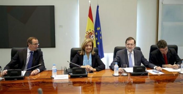 Rajoy preside la Comisión delegada de Asuntos Económicos