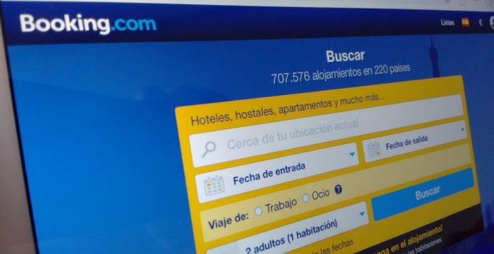 Booking.com no permite a los hoteles a publicitar mejores tarifas en su web o en metabuscadores. 