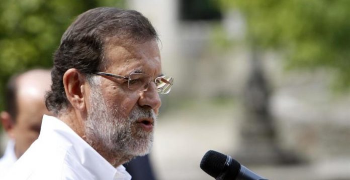 Rajoy, durante su visita a Mondariz Balneario.