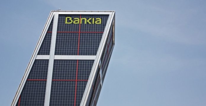 En teoría, el FROB tiene cinco años para desinvertir su participación en Bankia.