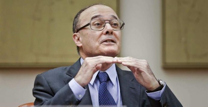 El gobernador del Banco de España, Luis María Linde, ha indicado que España no ha superado 