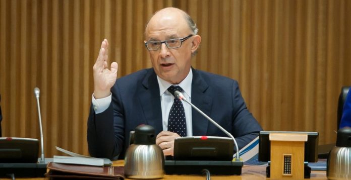 Cristóbal Montoro, ministro de Hacienda y Administraciones Públicas.