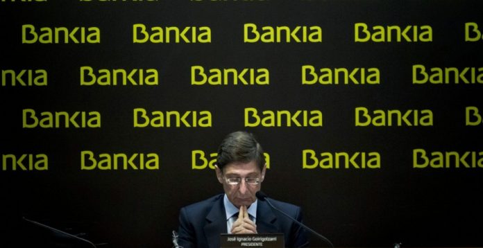 Bankia emerge en la financiación