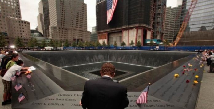 Monumento-homenaje a las víctimas del atentado del 11-S en Nueva York. 