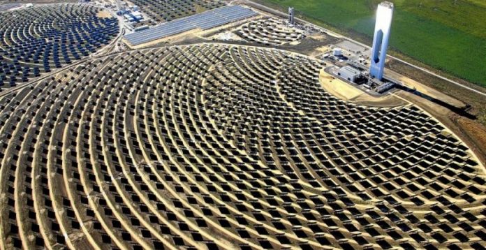 Plataforma Solar de Abengoa en Sanlúcar La Mayor (Sevilla)