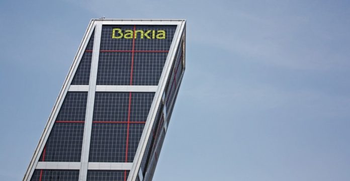 En teoría, el FROB tiene cinco años para desinvertir su participación en Bankia. 