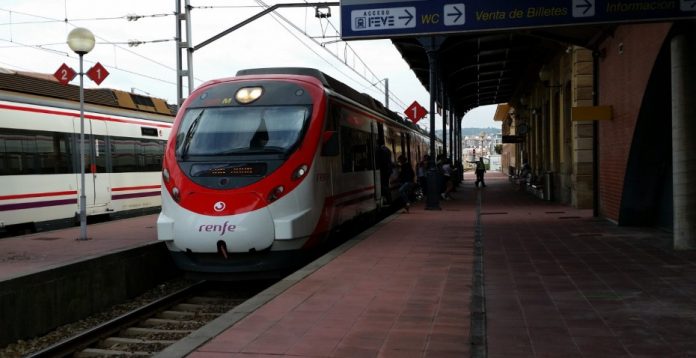 Tren de Renfe