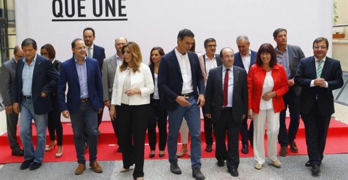 Ninguna voz crítica de los barones socialistas se alza ya contra Pedro Sánchez