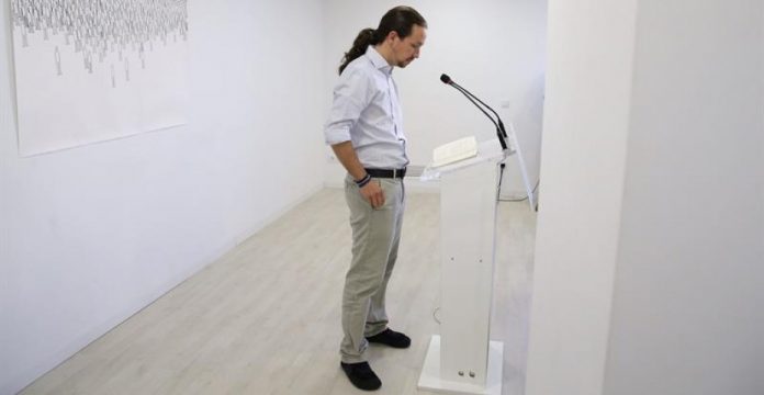 Iglesias compareció ayer en la sede de Podemos para calibrar su fiasco en Cataluña.