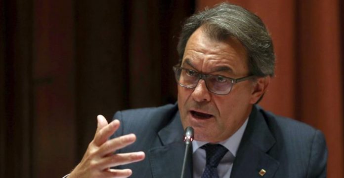 Artur Mas, durante su comparecencia ante el Parlamento de Cataluña.