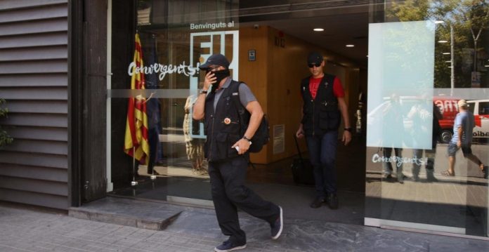 Registro de la Guardia Civil en la sede de CDC