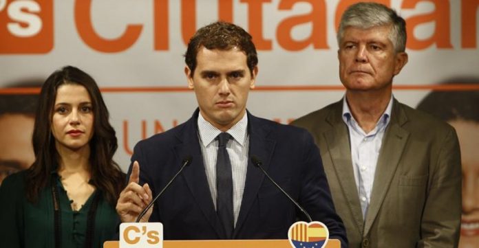 Albert Rivera presentará este mes sus propuestas de política internacional.