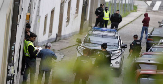 La operación Jaro acaba de empezar y lleva nueve detenidos en cuatro provincias gallegas. 
