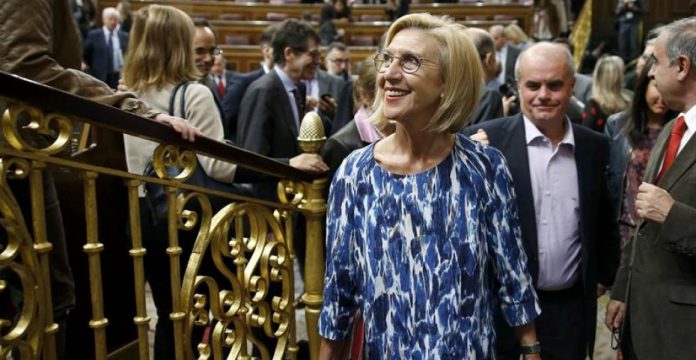 Rosa Díez vivió ayer su última sesión como diputada en el Congreso.