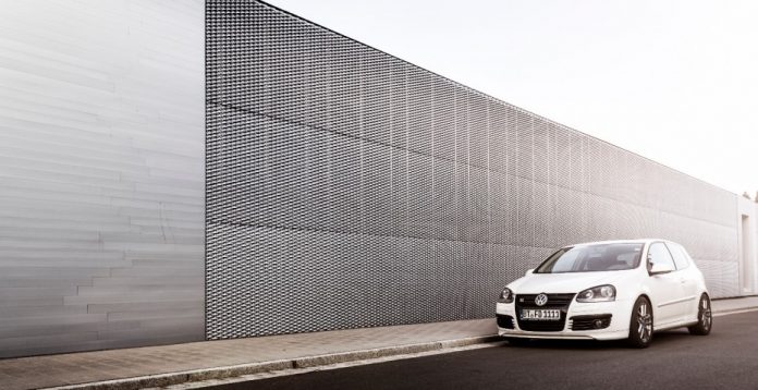 El ministro de Industria, Energía y Turismo, José Manuel Soria, ha limitado la influencia del caso de Volkswagen en el resto de la industria española del motor.