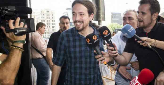 La estrategia del líder de Podemos pasa por romper tabúes y 