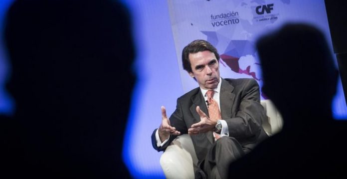 A medida que pasan los días, Aznar se siente más reafirmado en sus críticas a Rajoy