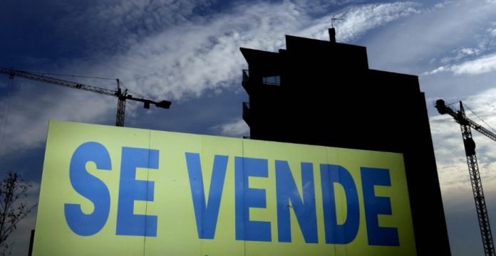 La inversión inmobiliaria en Madrid sube un 164%, pero el precio de la vivienda cae un 0,4%.