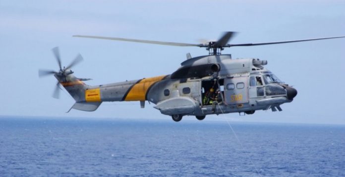 Un helicóptero Super Puma similar al accidentado  