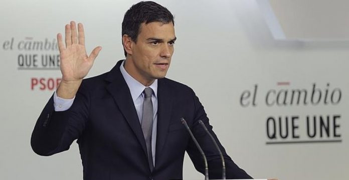 Sánchez presentó la semana pasada su propuesta para reformar la Carta Magna.