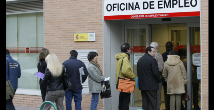 El número de desempleados registrados se sitúa en 4.176.369 personas. 