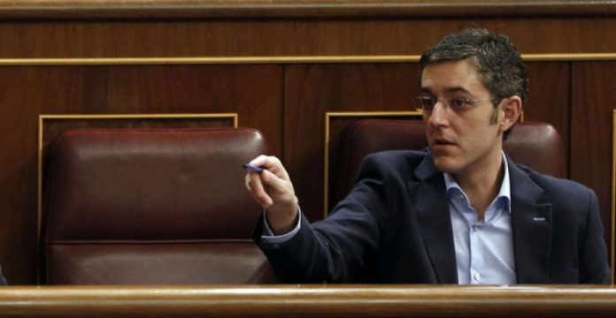 Eduardo Madina perderá su escaño el 20-D, según el CIS.