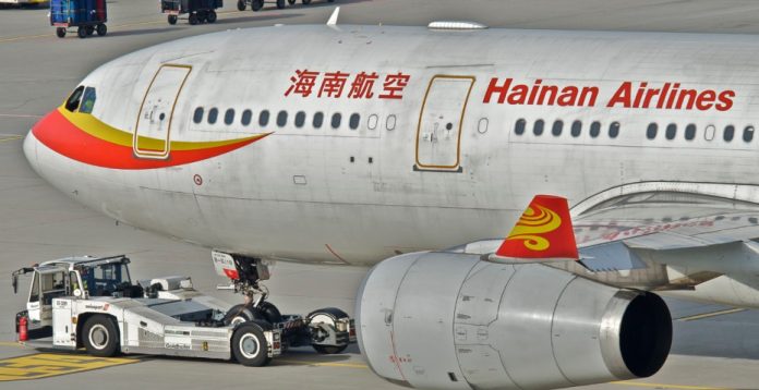 Un avión de la flota de Hainan Airlines, la compañía de la que surgió el holding HNA Group. 