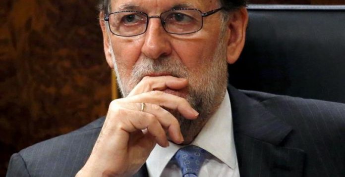 Mariano Rajoy, presidente del Gobierno en funciones, se enfrenta a la decisión más dura de su carrera.