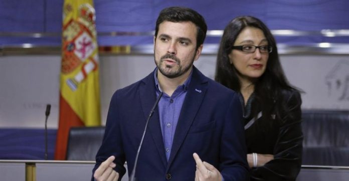 Alberto Garzón y Sol Sánchez son los diputados de UP-IU en el Congreso.