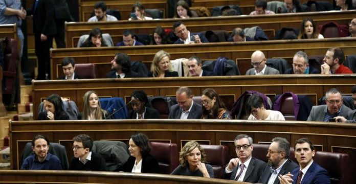 El Congreso más fragmentado de la democracia ya está en marcha.