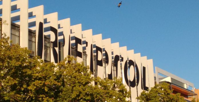 Fachada de la sede central de Repsol, en Madrid.