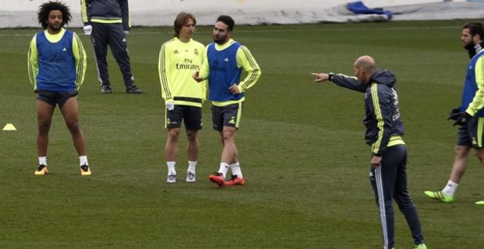 El Real Madrid, durante un entrenamiento. 