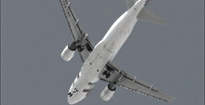Inspección del Trabajo encuentra tripulantes irregulares en los aviones de Air Europa